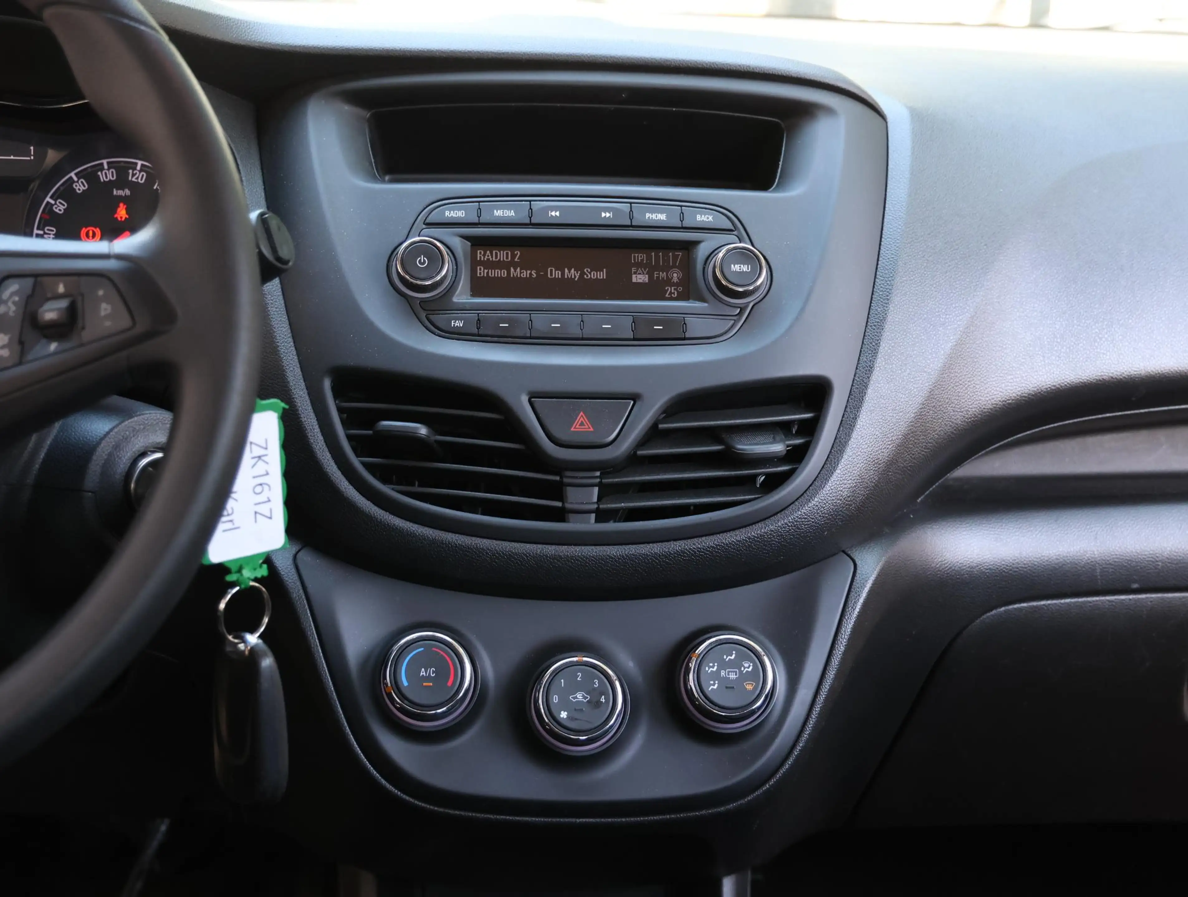 Opel Karl 1.0 75pk 120 Jaar Edition | Airco | Parkeersensore — photo 14