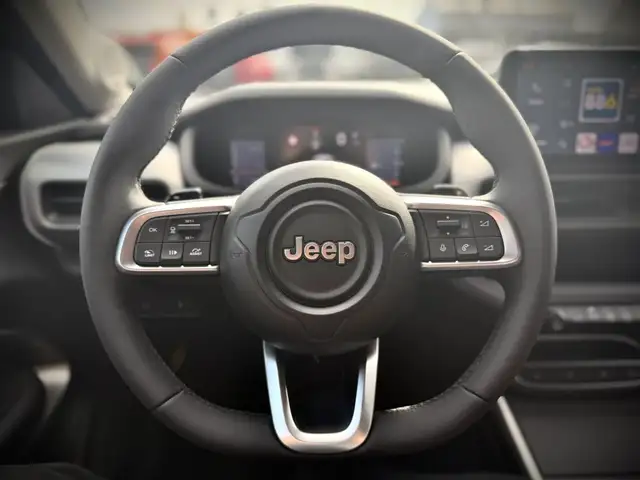 Jeep Avenger view 13