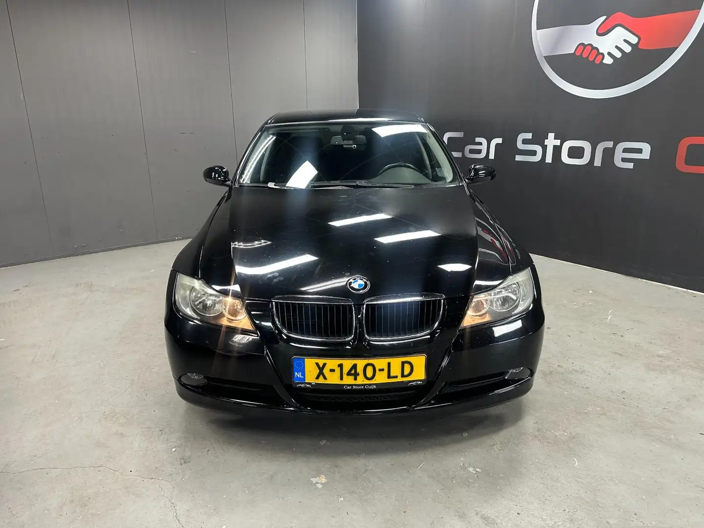 BMW 318 3-serie 318i - Wacht Op Jou Zwart - 2
