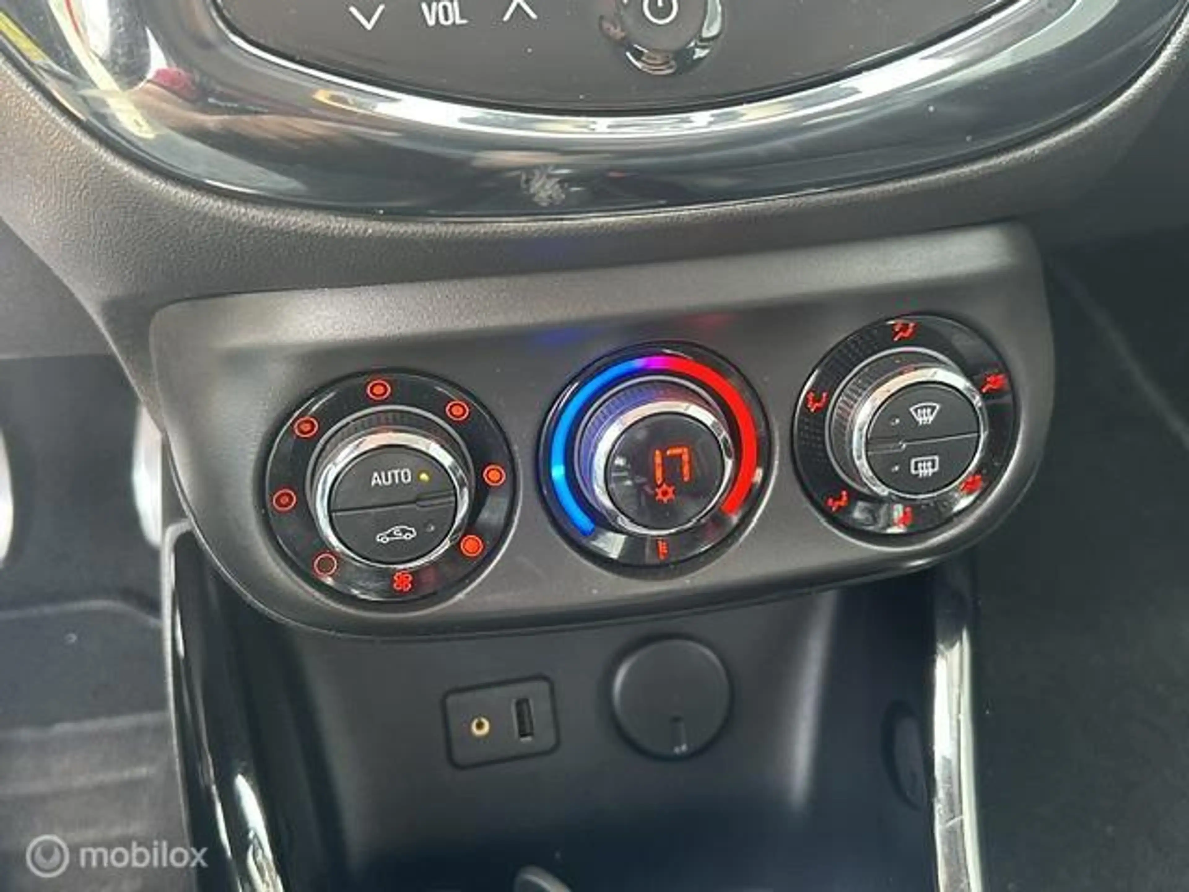 Opel Adam 1.0 Turbo Rocks — photo 7
