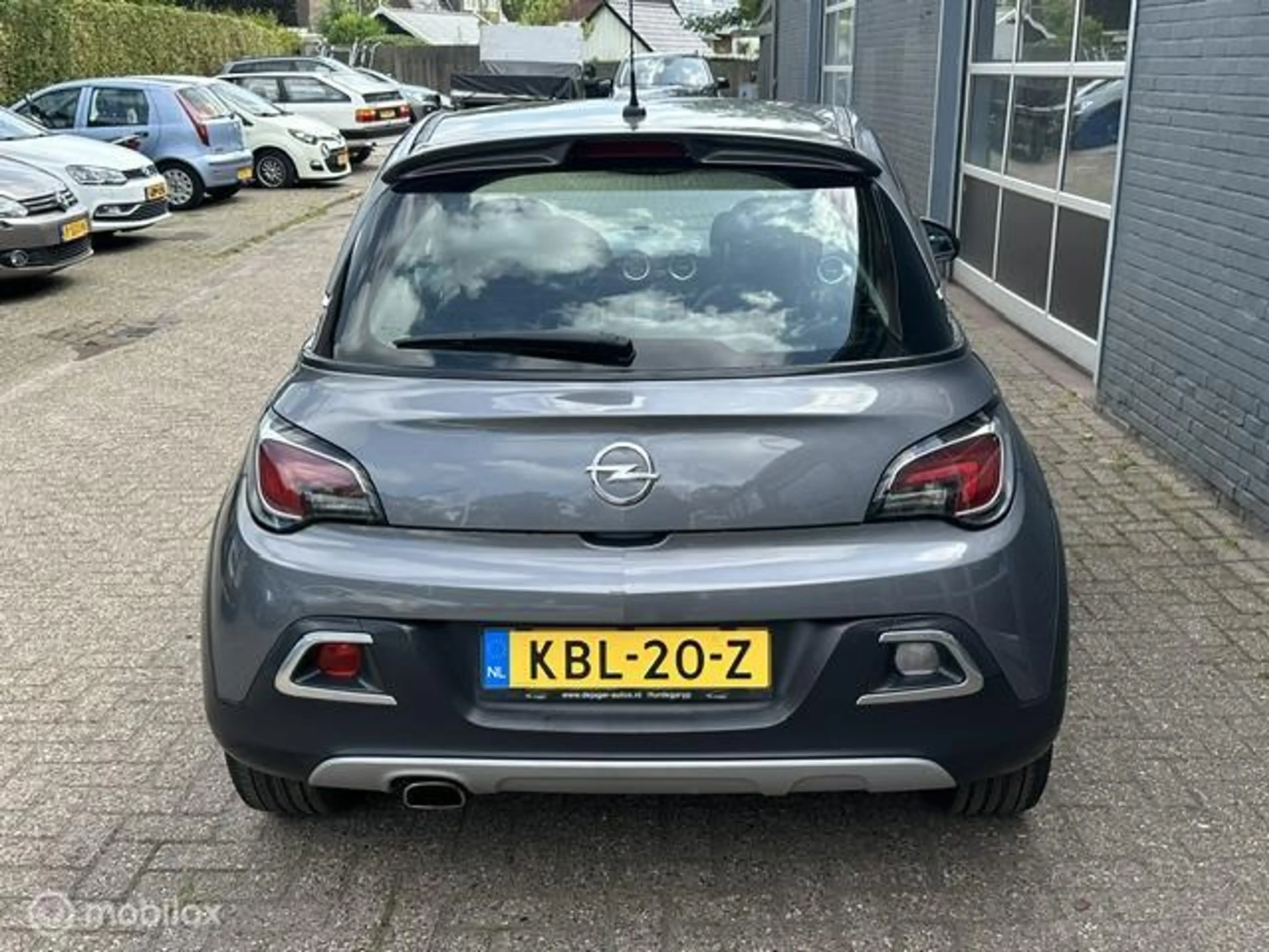 Opel Adam 1.0 Turbo Rocks — photo 12