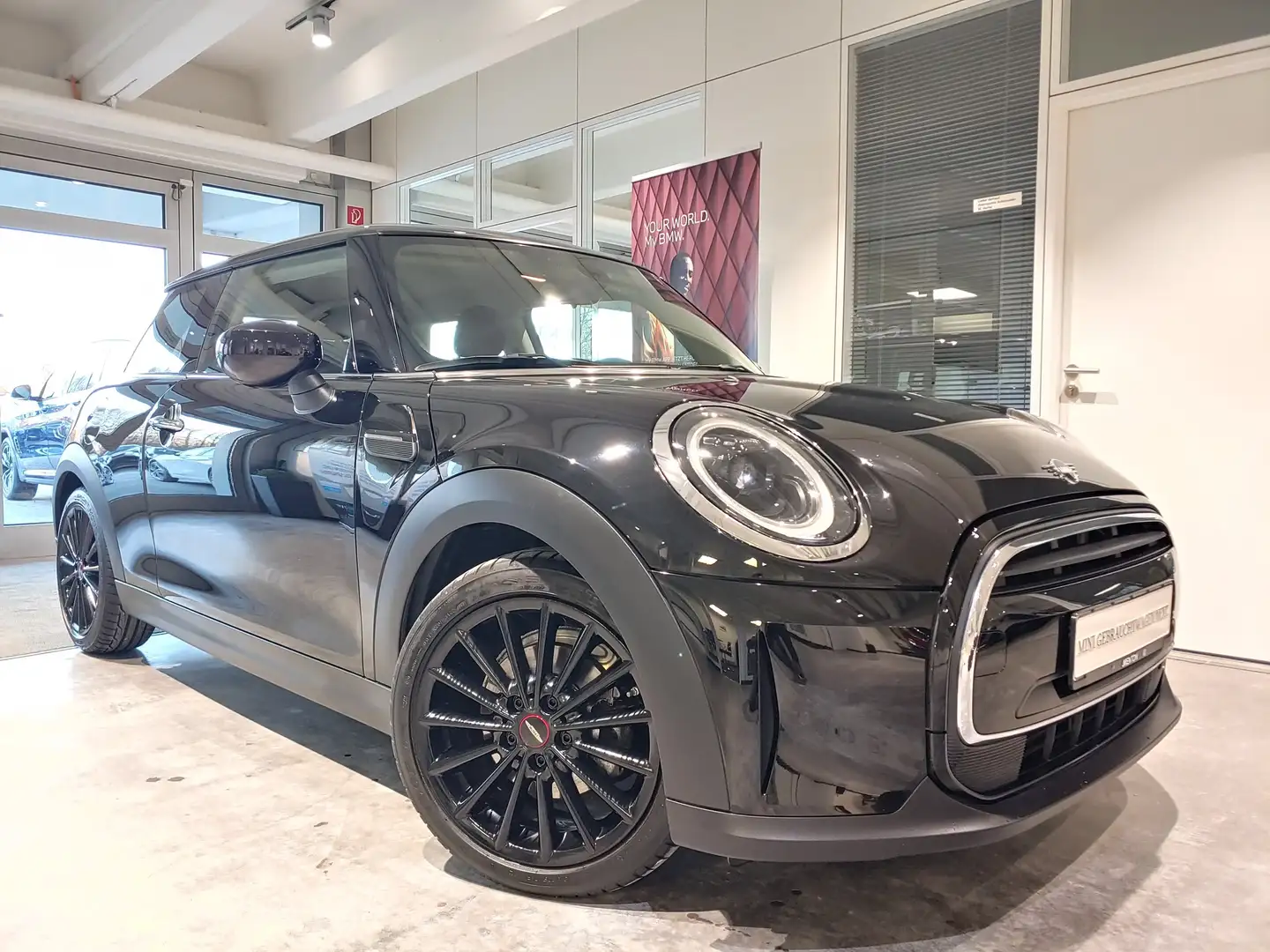 MINI One PDC/DAB/Shz/ISOFIX Zwart - 2
