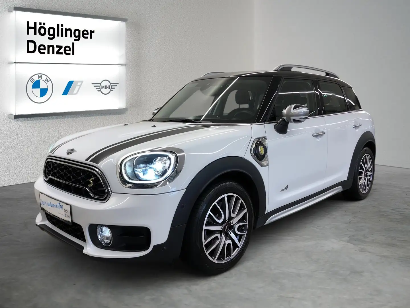 MINI Cooper SE Countryman Cooper SE ALL4 Weiß - 2