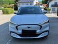 Ford Mustang Mach-E Elektro 88kWh Extended Range Silber - thumbnail 3