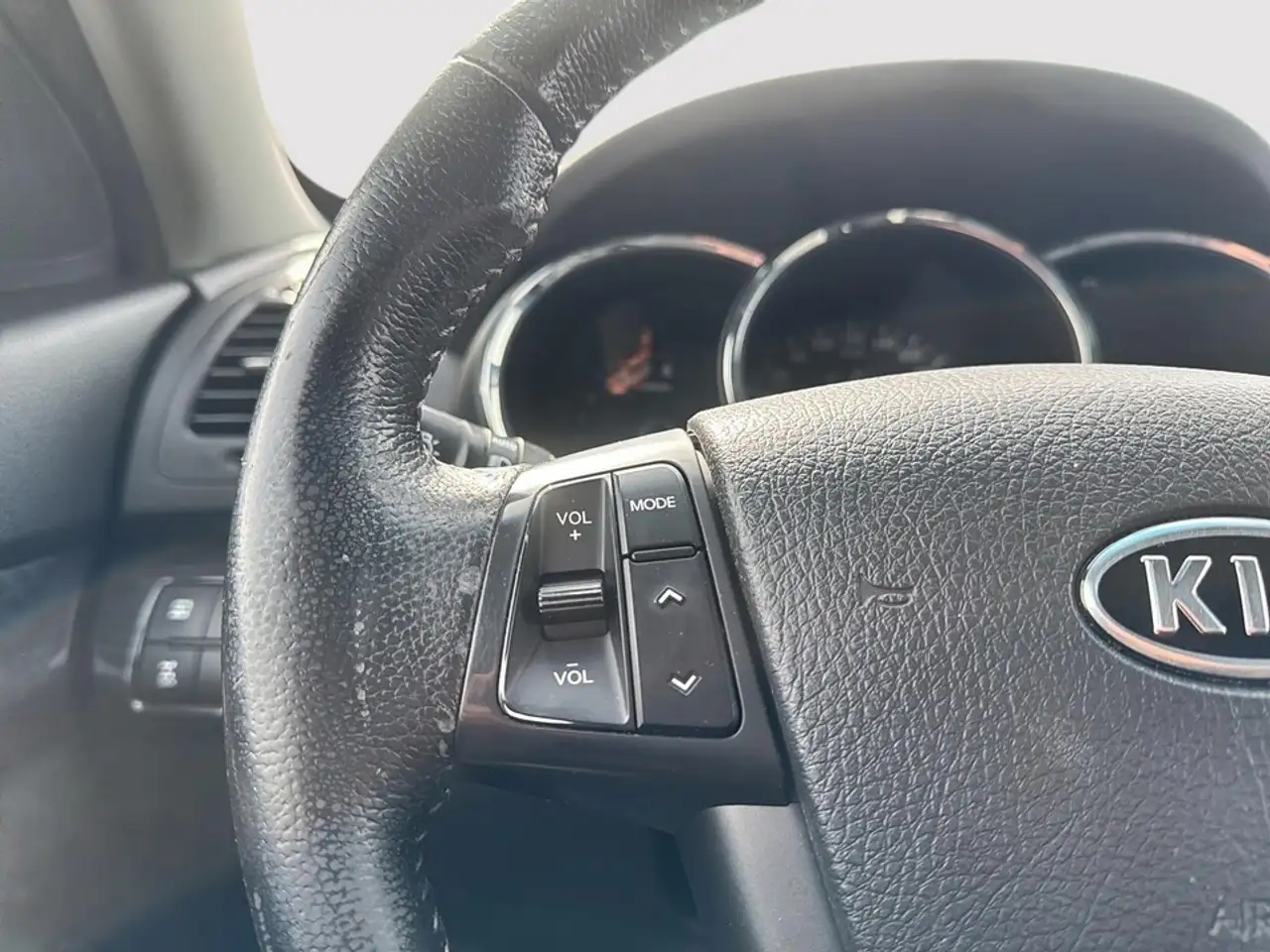 Kia Sorento снимка Kia Sorento
