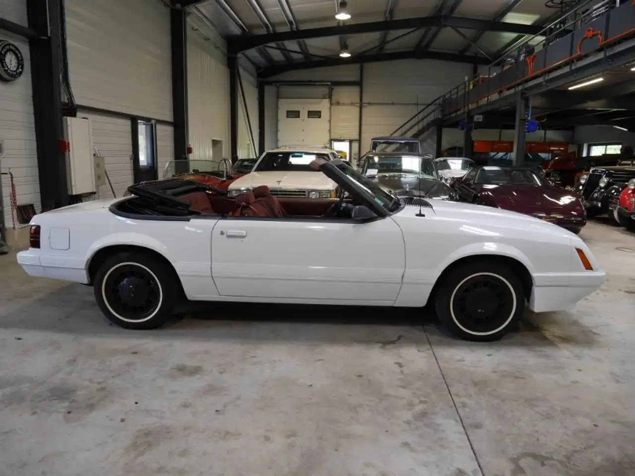 Ford Mustang CABRIOLET V6, foto 11