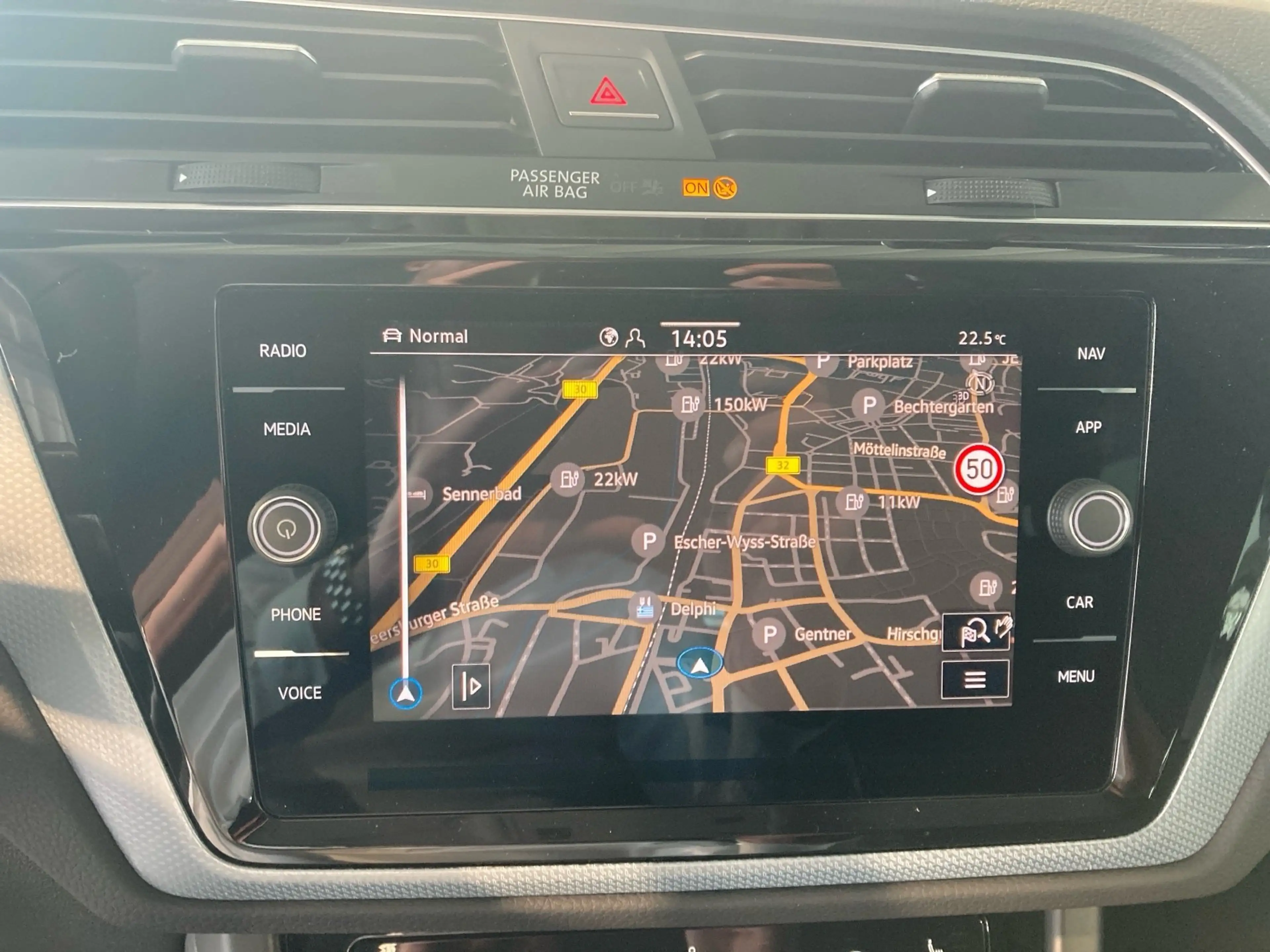 Volkswagen Touran 2.0 TDI Comfortline *7S*AHK*NAVI*KAMERA* — photo 13