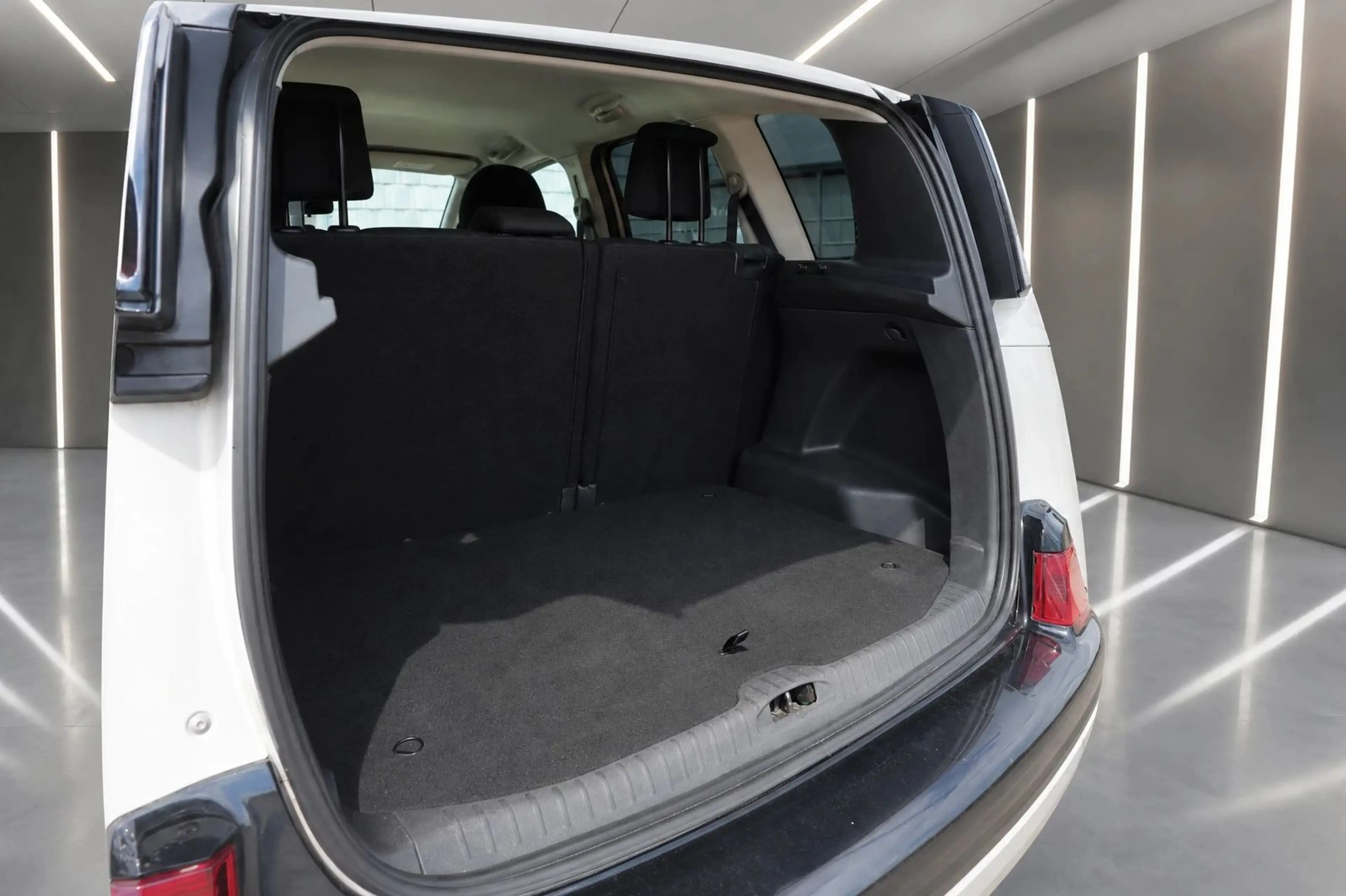Citroen C3 Picasso 1,6 HDI — photo 14