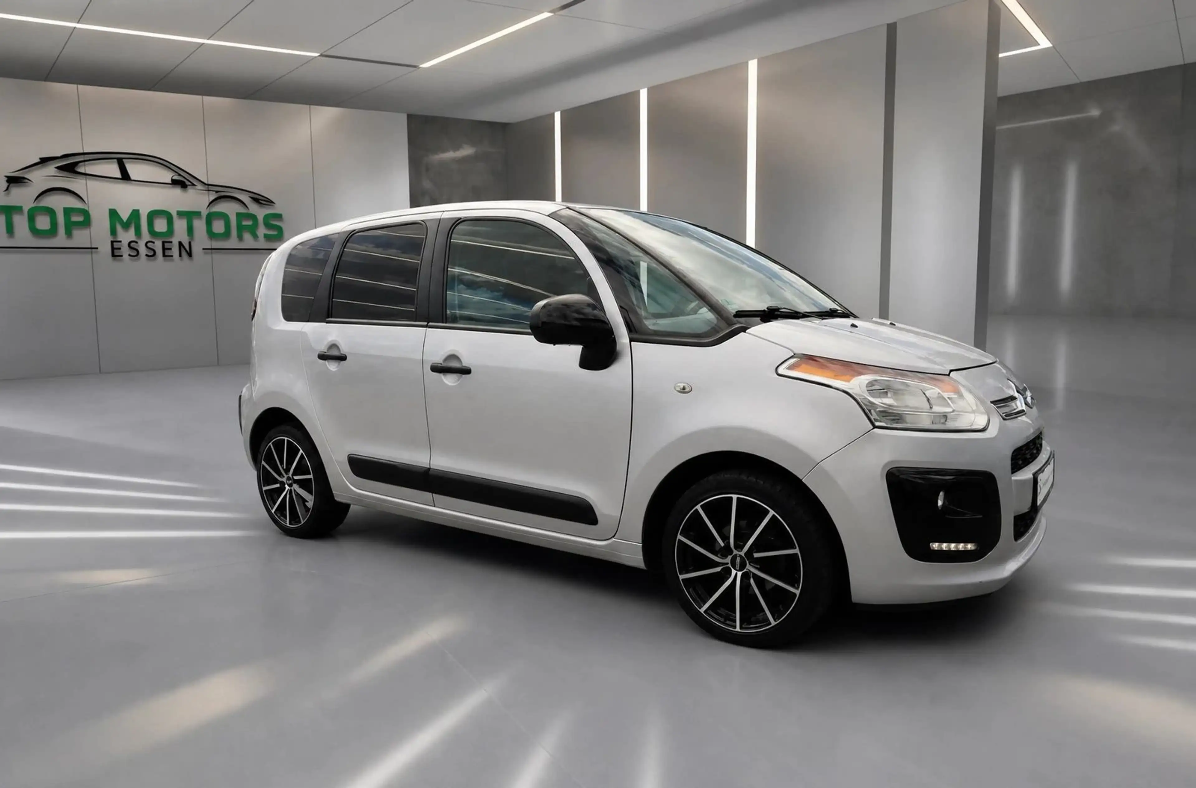 Citroen C3 Picasso 1,6 HDI — photo 4