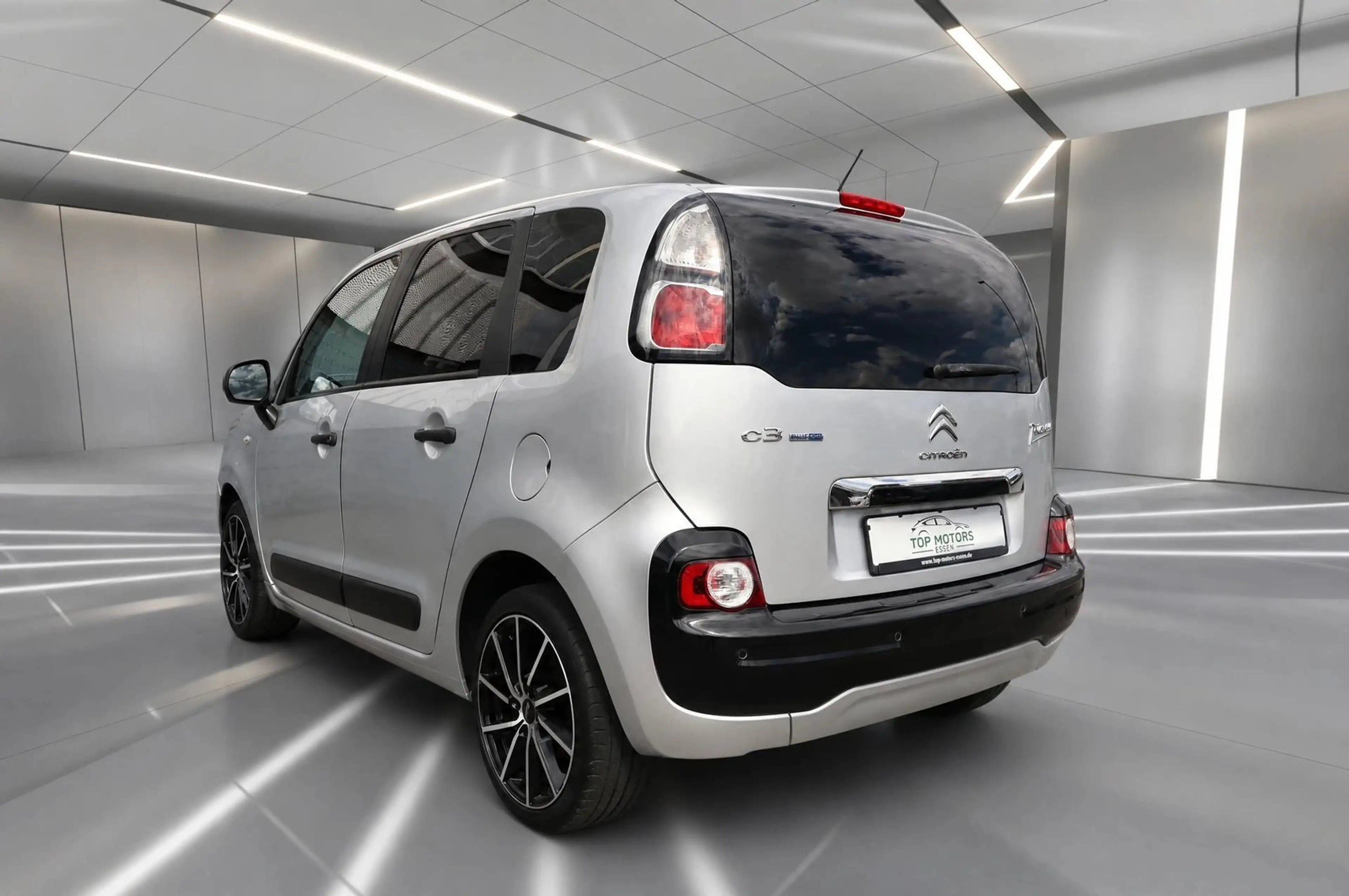 Citroen C3 Picasso 1,6 HDI — photo 6