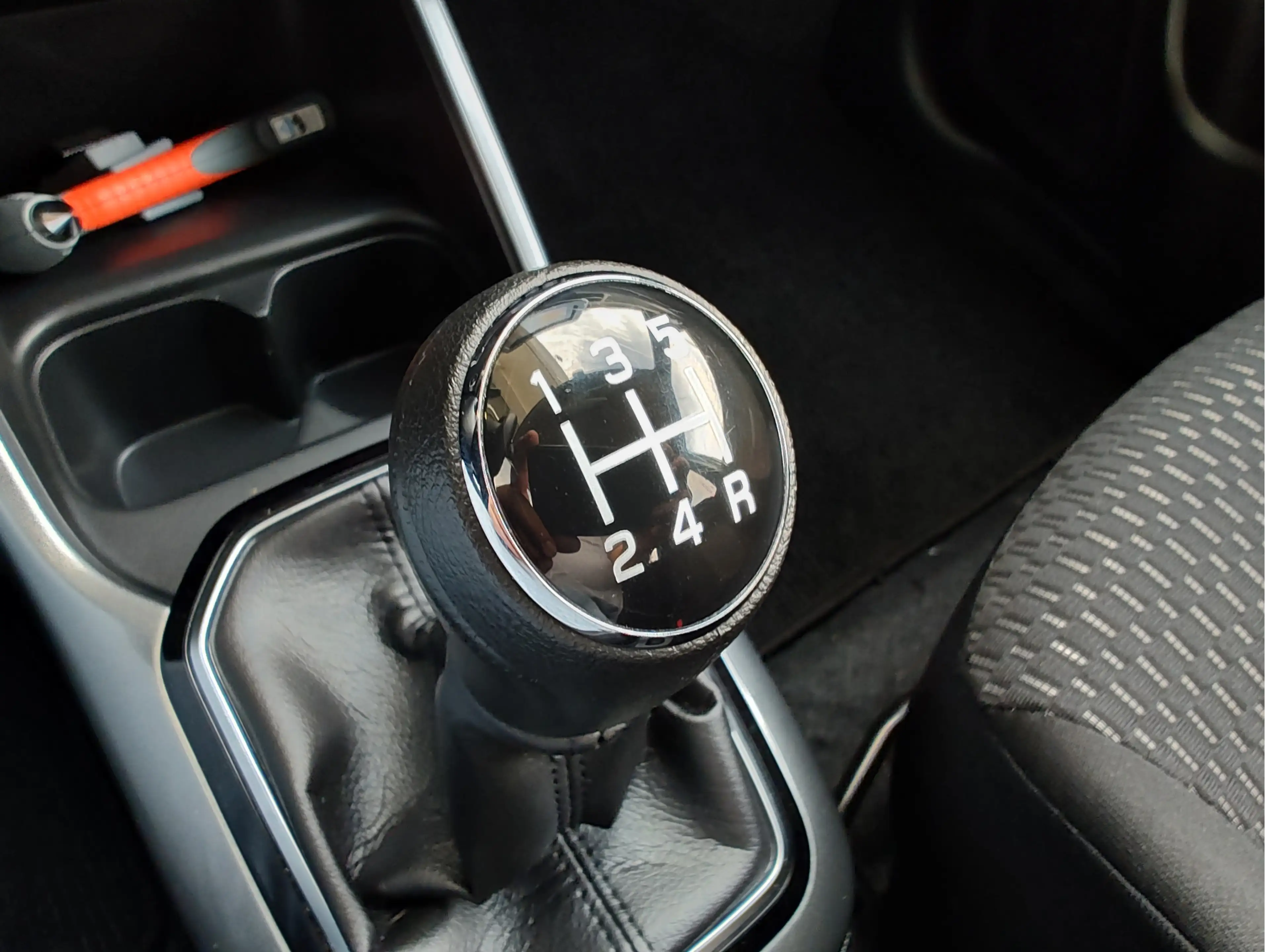 Suzuki Ignis 1.2 SMART HYBRID STYLE Clima | Cruise | Autonome n — photo 19
