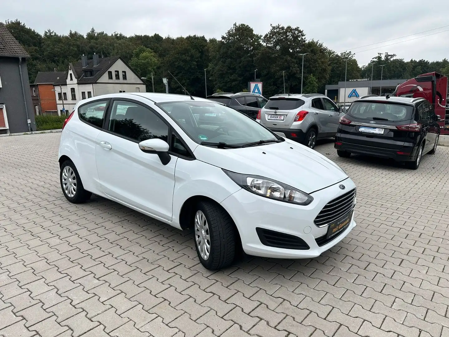 Ford Fiesta Trend 1.Hand/Gepflegt/Klima Weiß - 2