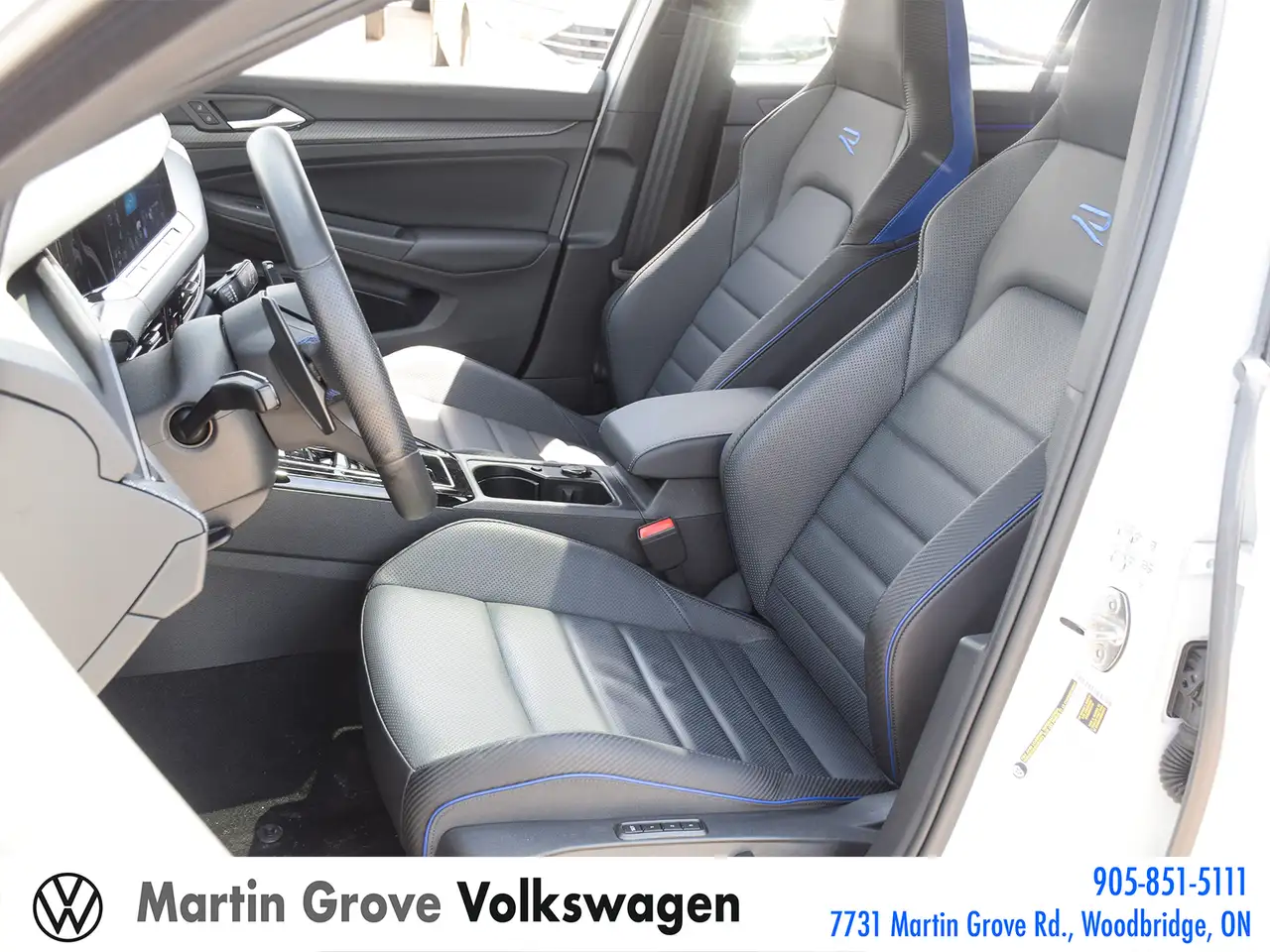 Volkswagen Golf R снимка Volkswagen Golf R