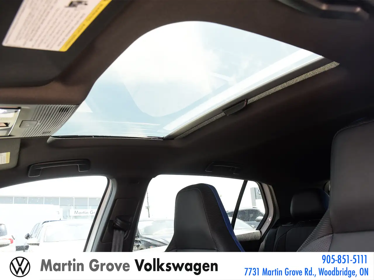 Volkswagen Golf R снимка Volkswagen Golf R