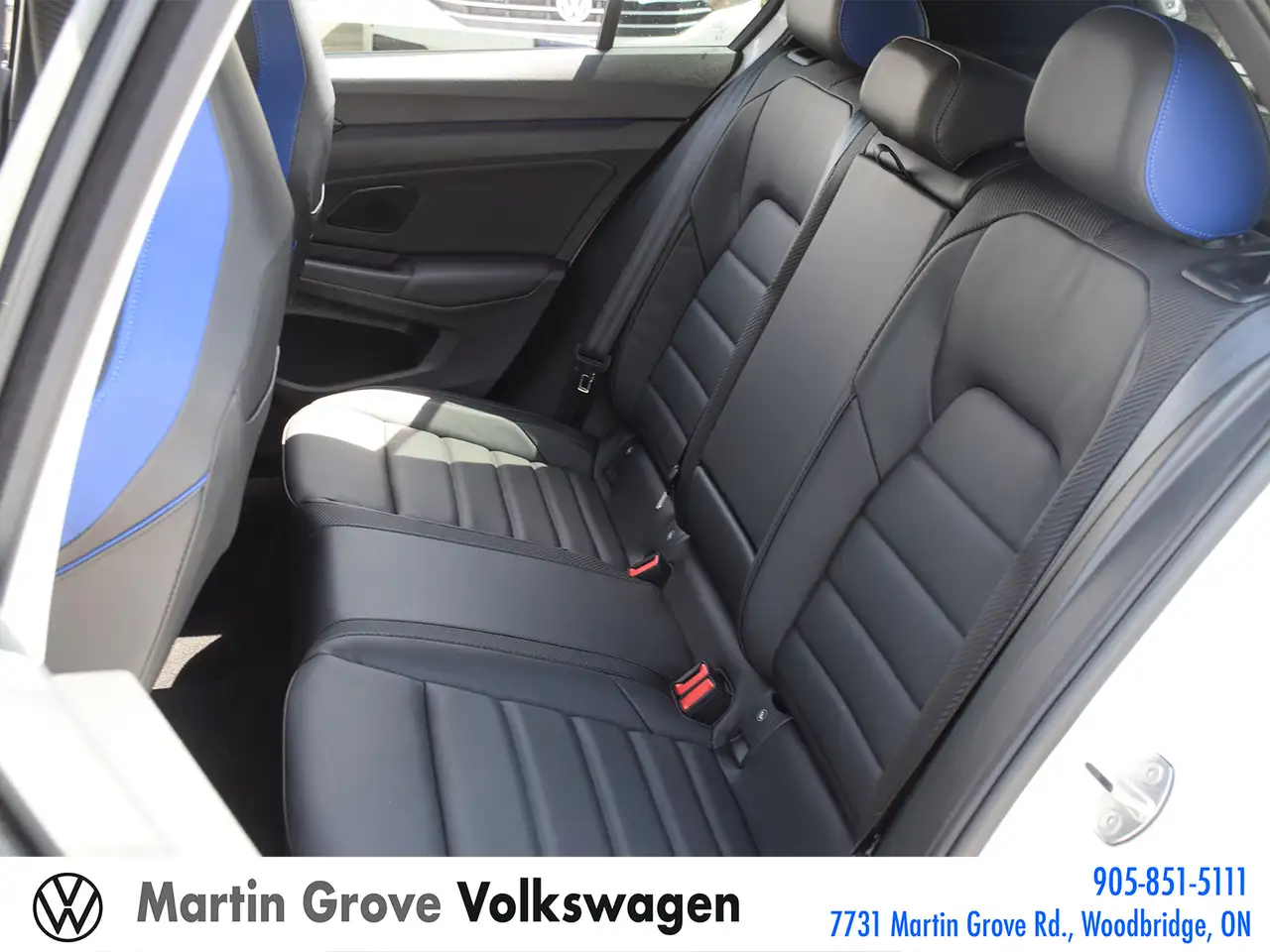 Volkswagen Golf R снимка Volkswagen Golf R