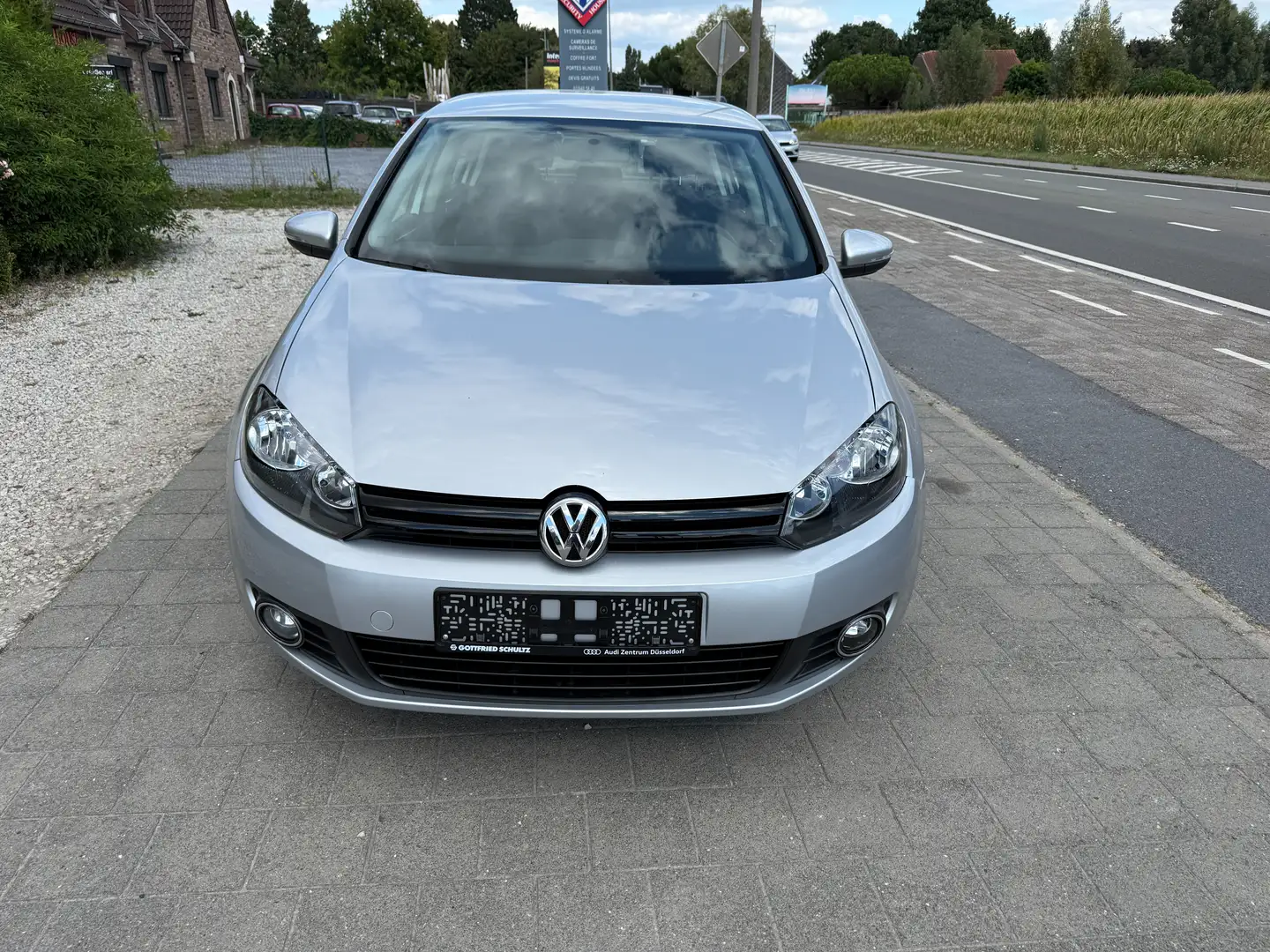 Volkswagen Golf 1.4i Gris - 1