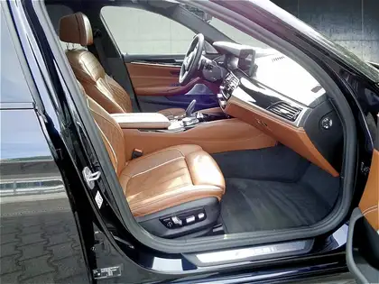 Annonce voiture d'occasion BMW 550 - CARADIZE