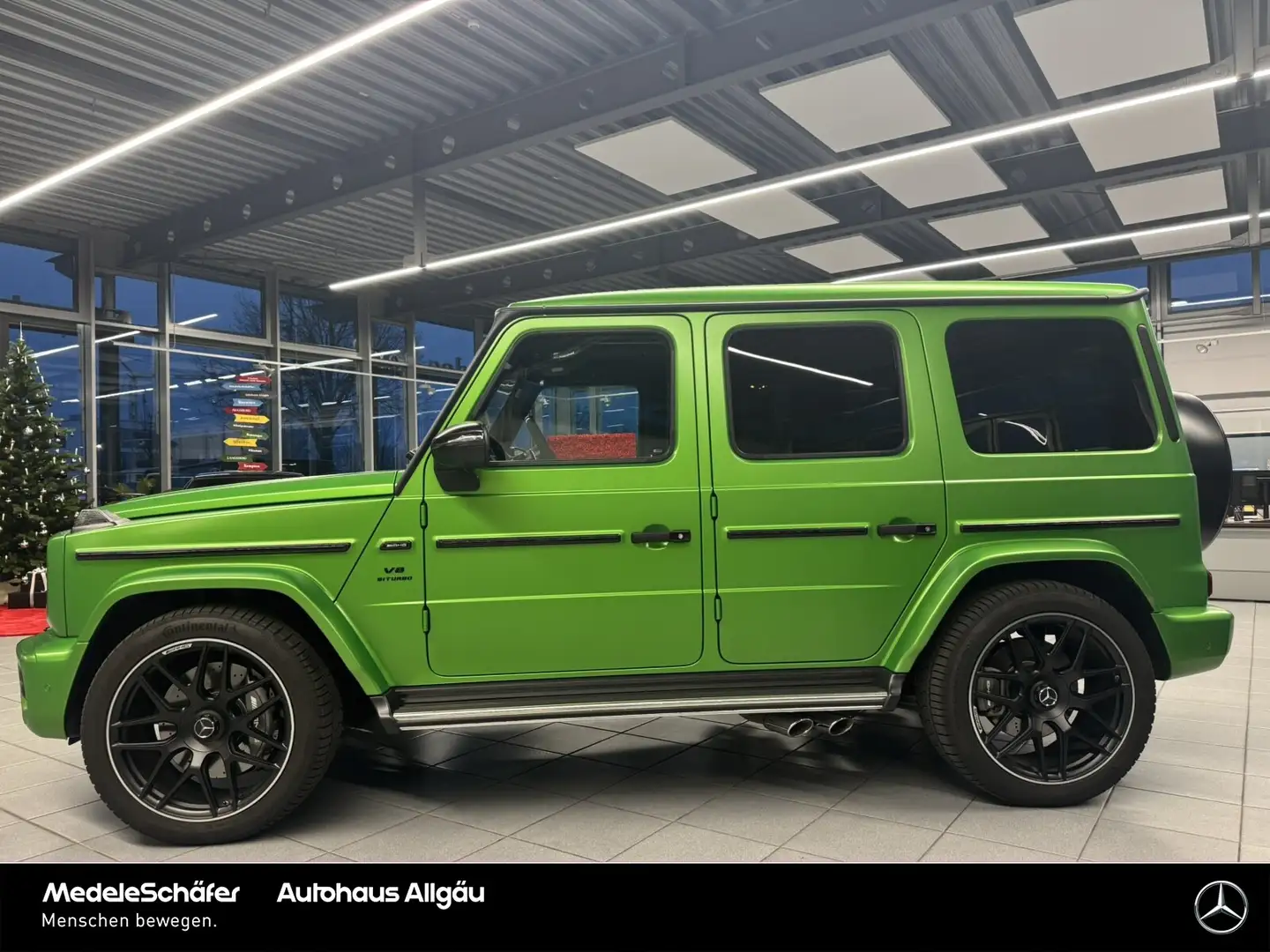 Mercedes-Benz G 63 AMG G 63 AMG Night II Carbon MATT-Lack TV aktivSitze Grün - 2