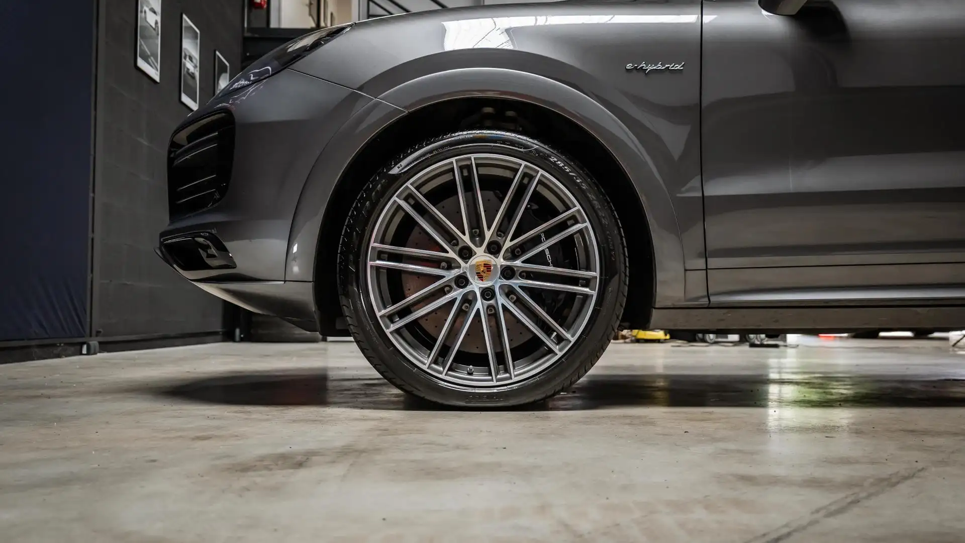 Porsche Cayenne Cayenne Turbo S E-Hybrid PHASE 1 Gris - 2