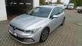Volkswagen Golf VIII 2,0 TDI Active LED,Climatr,Navi,heizVS Silber - thumbnail 3