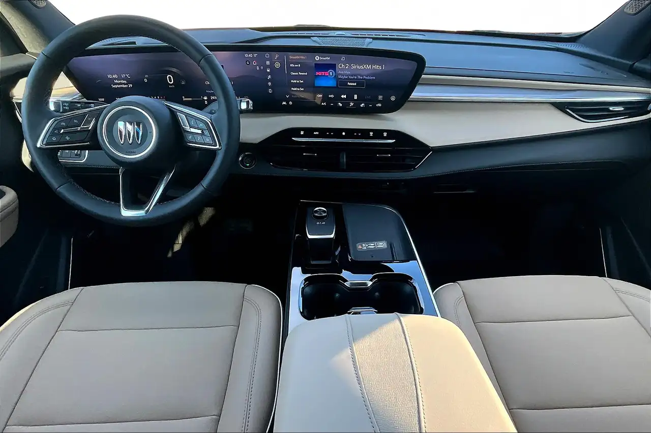 Buick Enclave снимка Buick Enclave