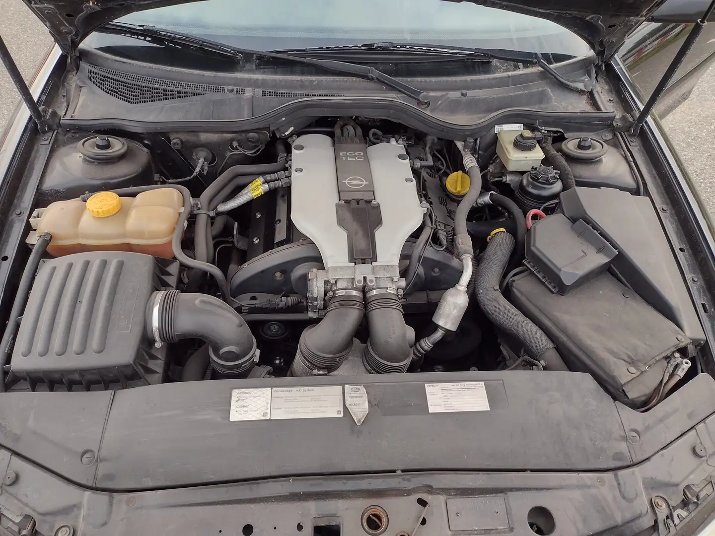 Opel Omega 3.2 Nero - 2