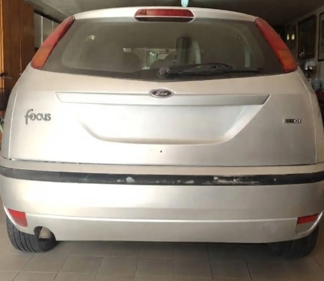 Ford Focus 5p 1.8 td Ambiente, foto 6