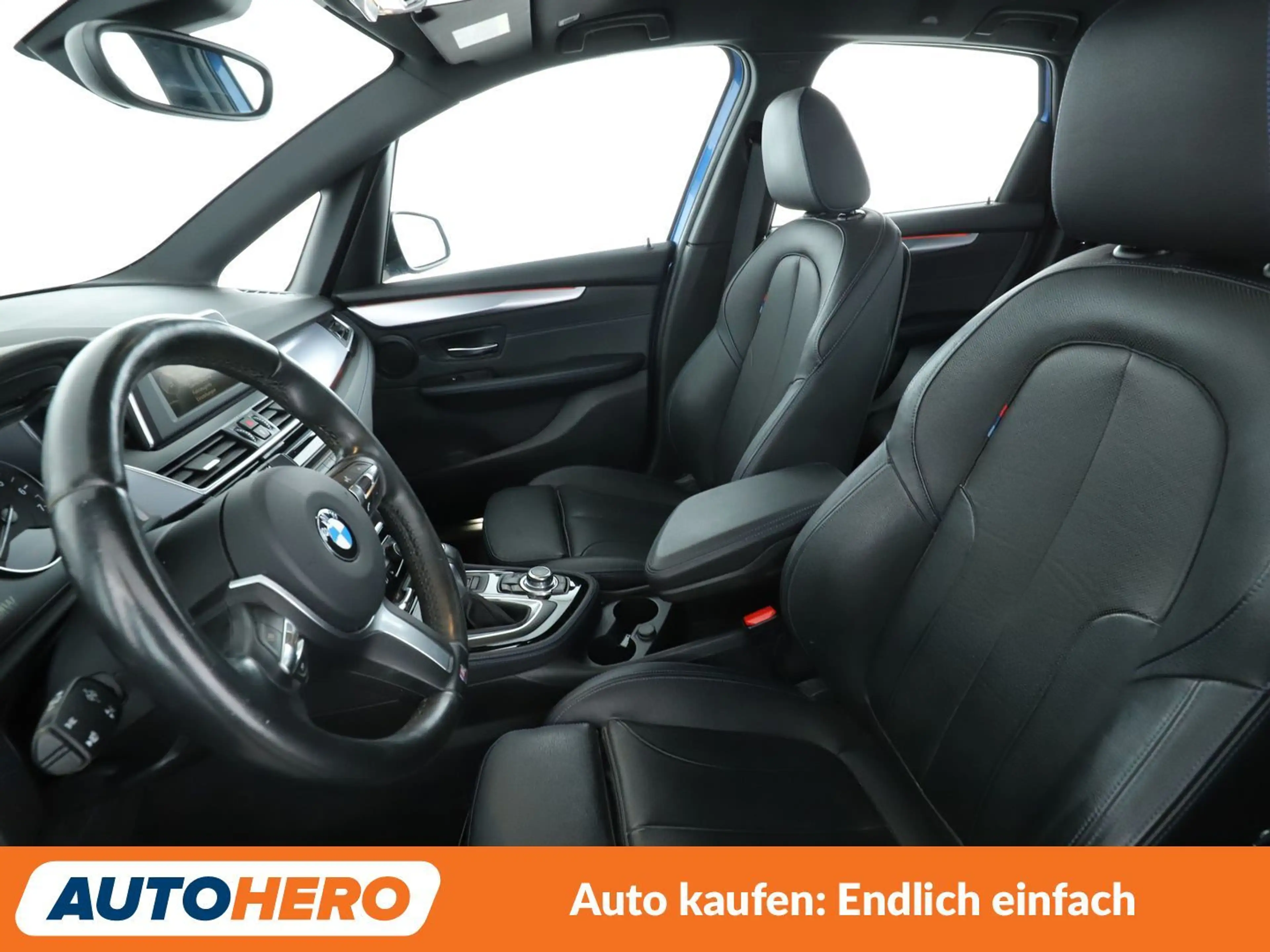 BMW 220 i Active Tourer M Sport Aut.*NAVI*PDC* — photo 10