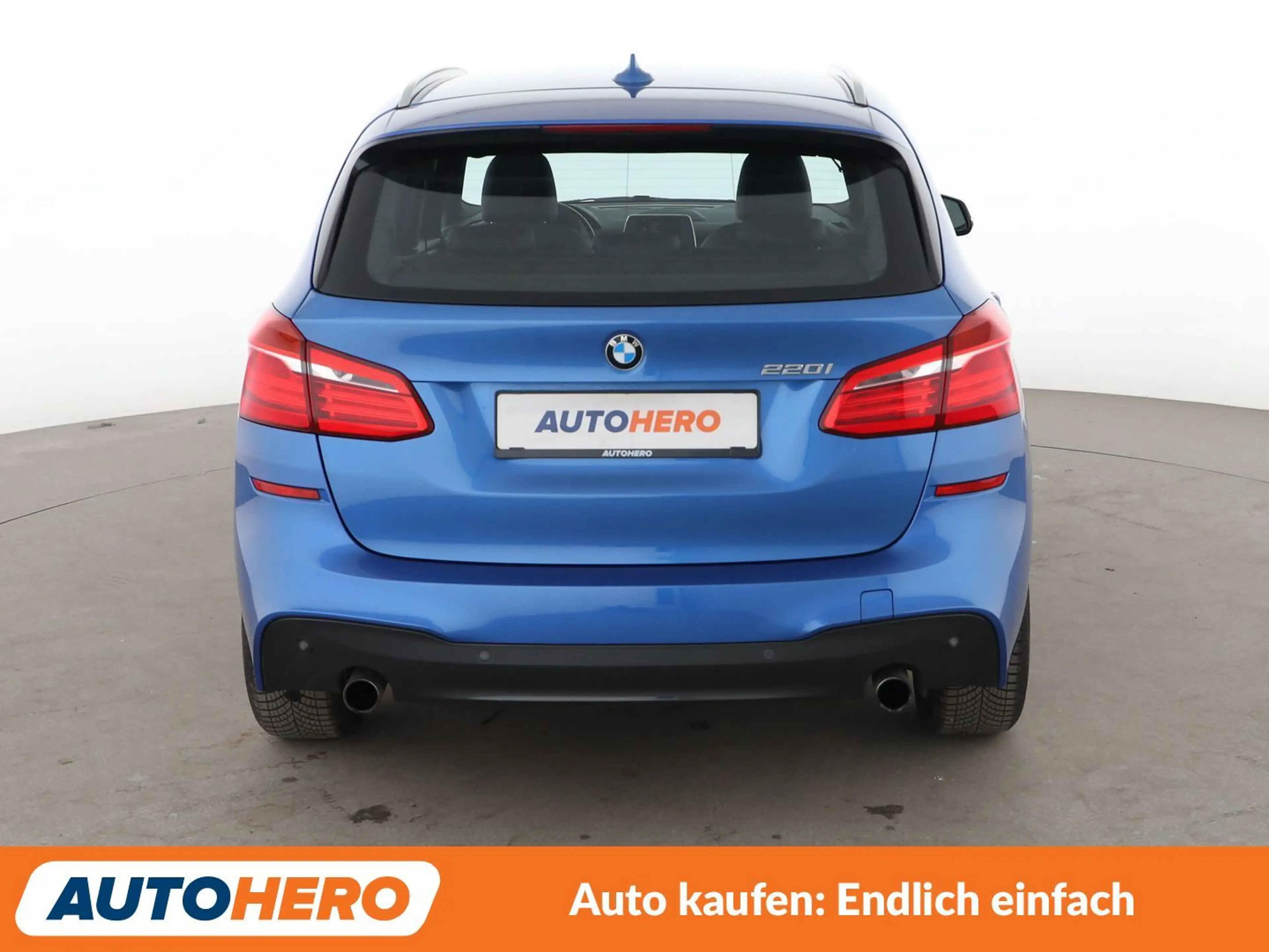BMW 220 i Active Tourer M Sport Aut.*NAVI*PDC* — photo 5