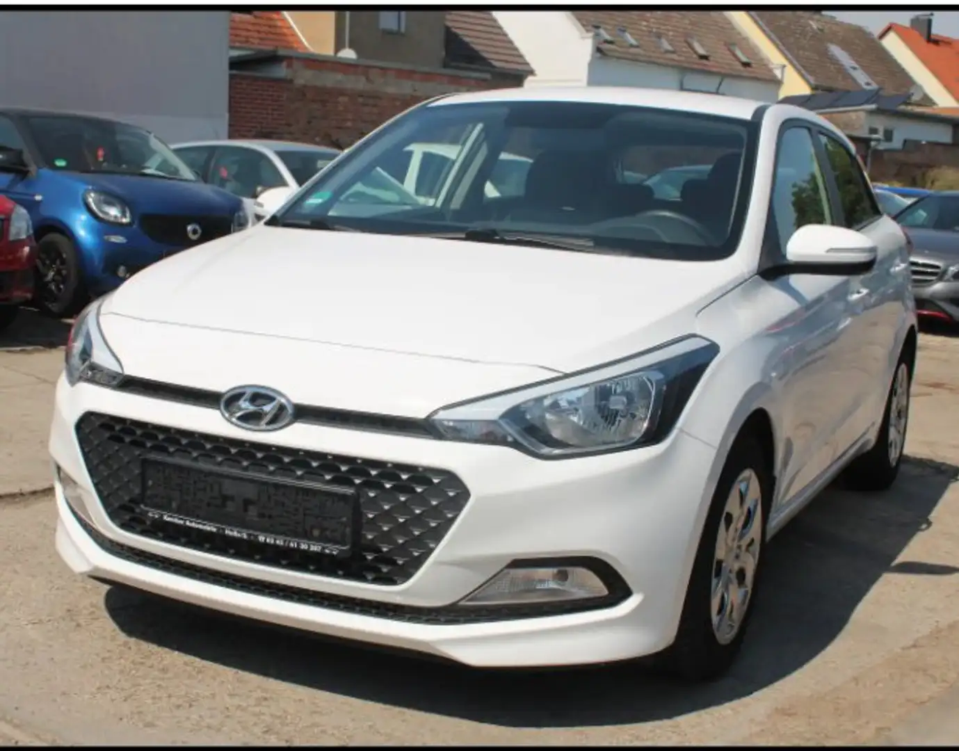 Hyundai i20 i20 blue 1.2 Classic Blanc - 1