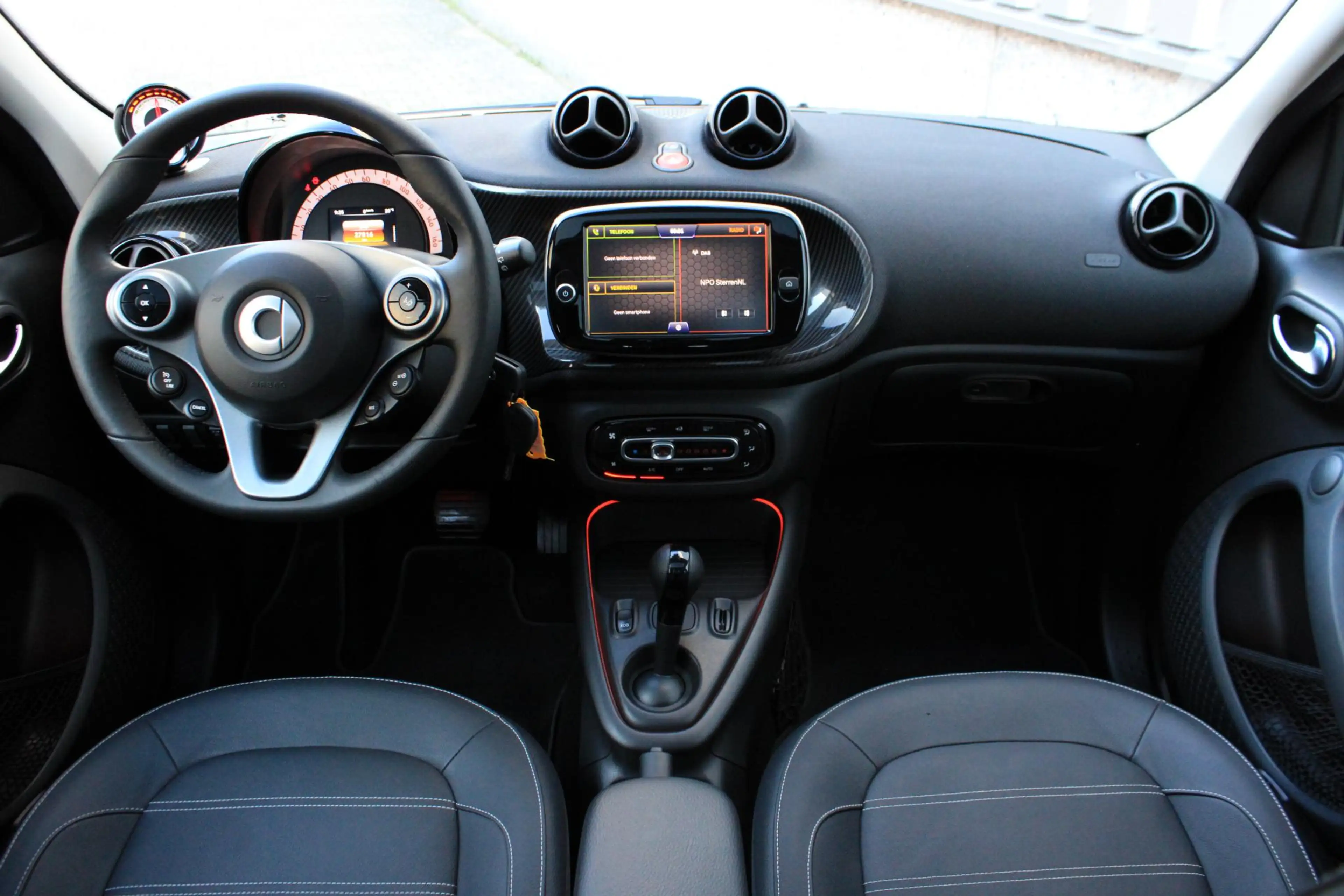 smart forFour EQ 18 kWh Pano | Camera | Stoelverwarming | Sfeerv — photo 6