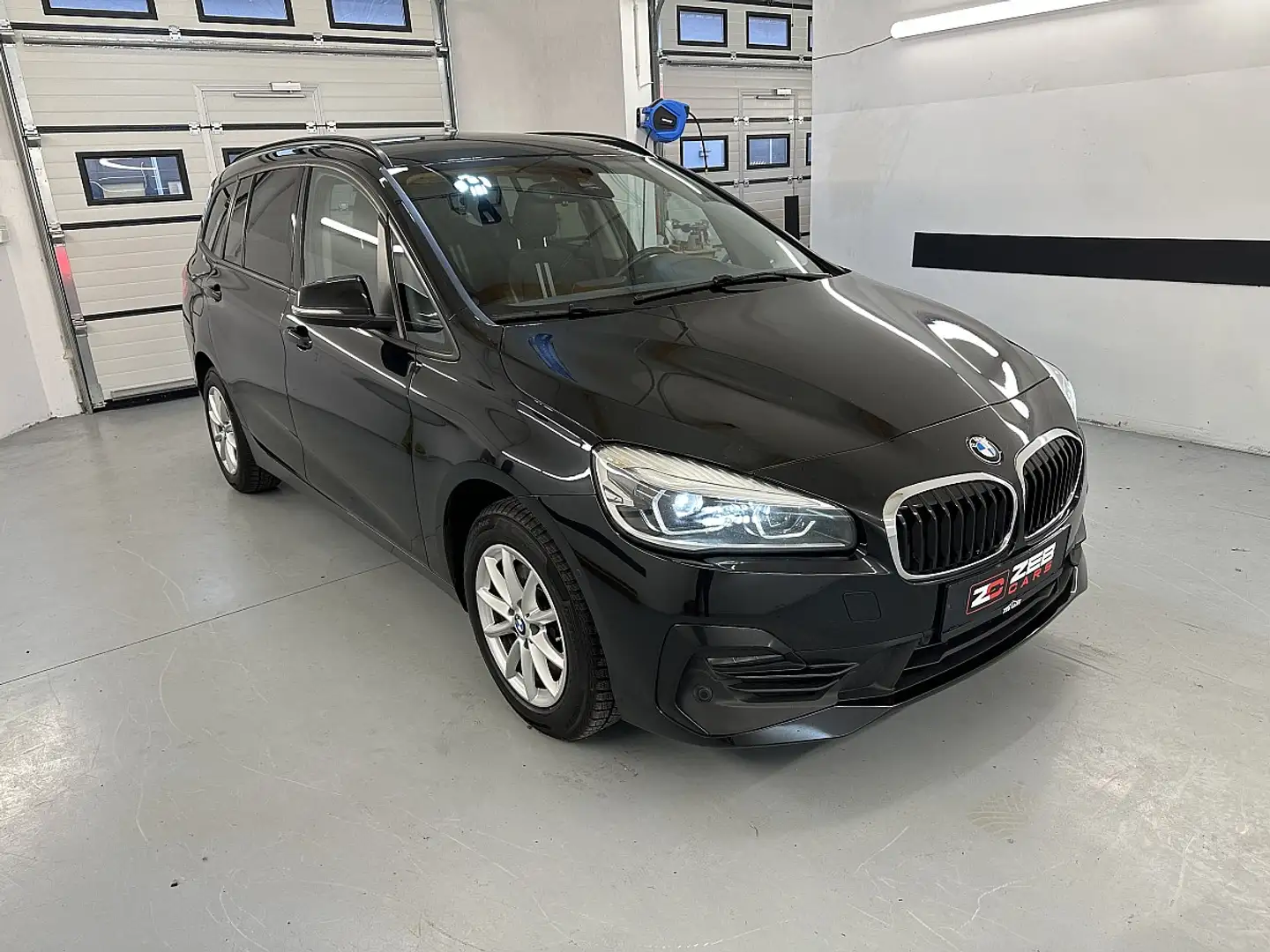 BMW 218 i Gran Tourer Zwart - 1