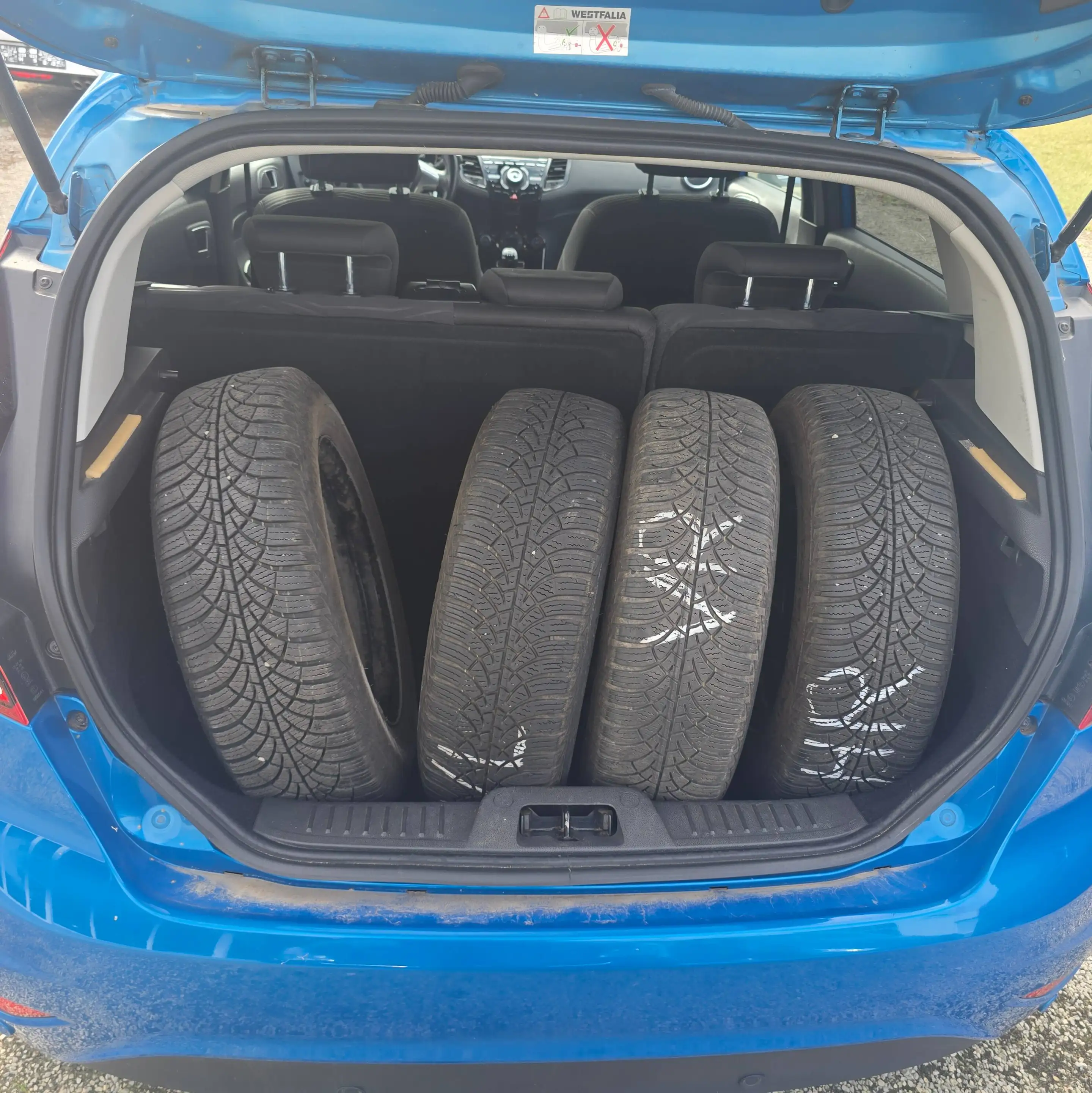 Ford Fiesta Titanium — photo 8
