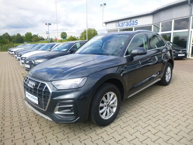Audi Q5 40 TDI quattro AUT/AHK/NAV/PANO/SHZ