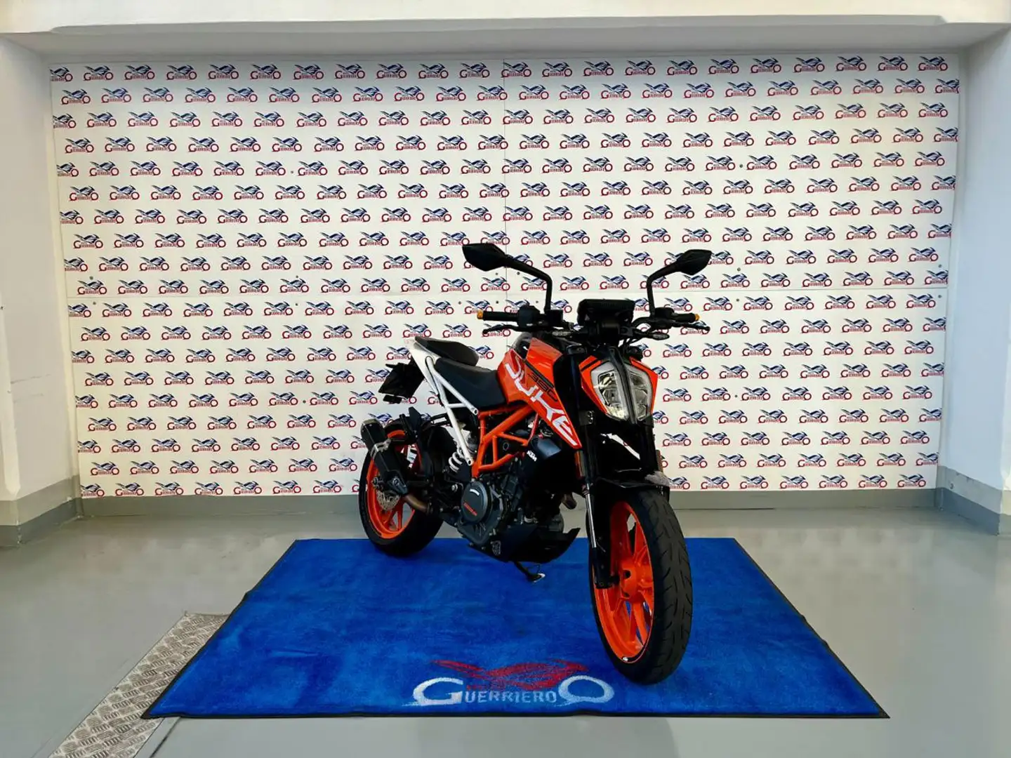 KTM 390 Duke Garantita e Finanziabile Arancione - 2