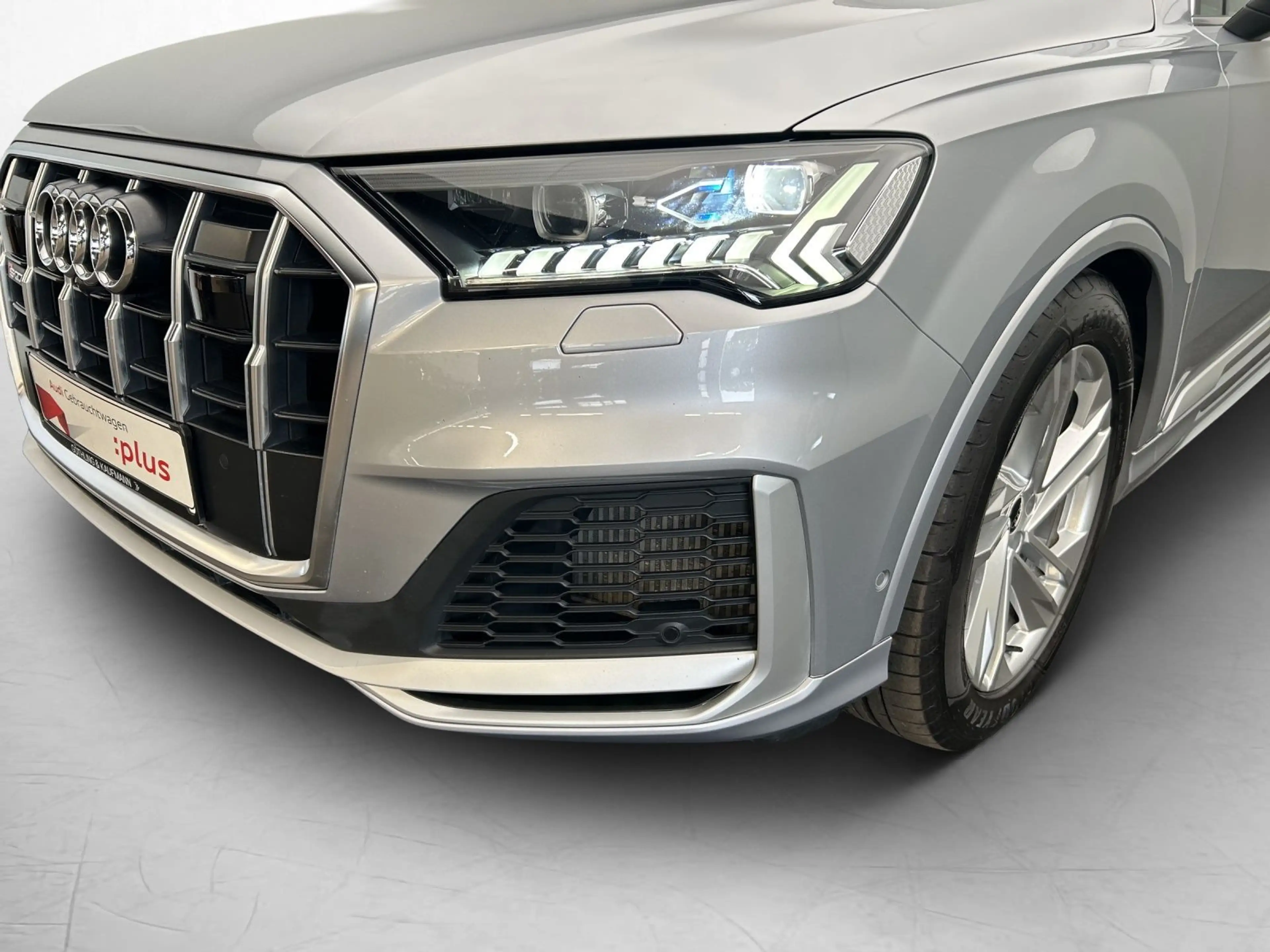 Audi SQ7 TFSI *AHK*B&O*Sitzbel.*HUD*Memory*Navi*Luft* — photo 13