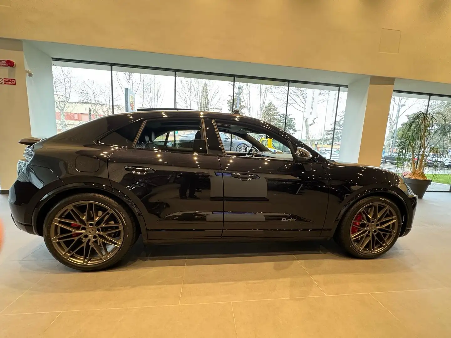 Porsche Macan Turbo Černá - 2