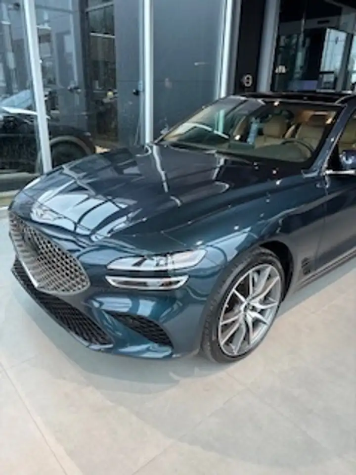 2025 Genesis G70