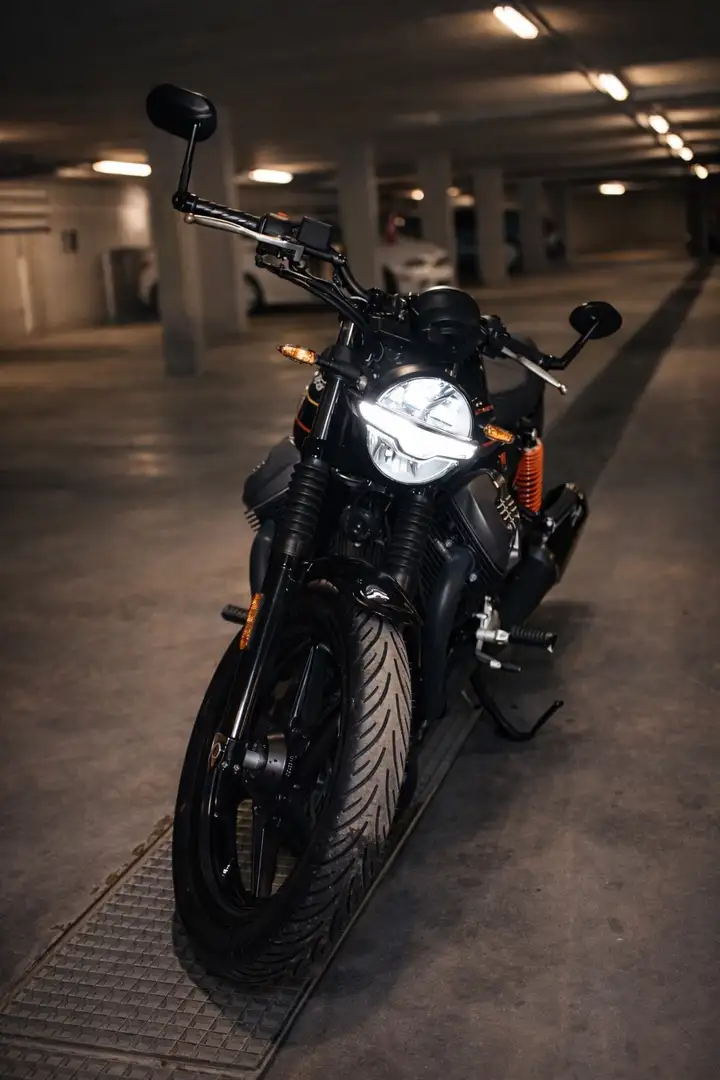 Moto Guzzi V 7 V7 Stone Special Edition - 1