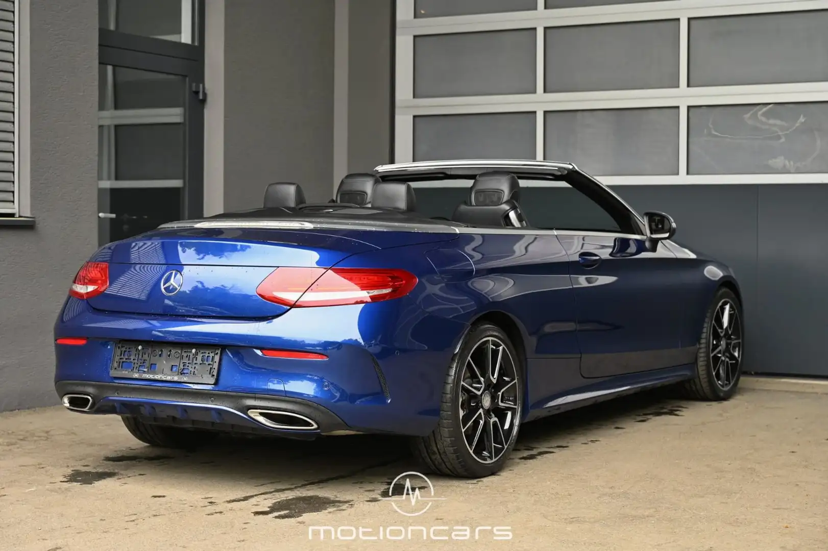 Mercedes-Benz C 180 C-Klasse Coupe C 180 AMG Line Pickerl NEU Blau - 2