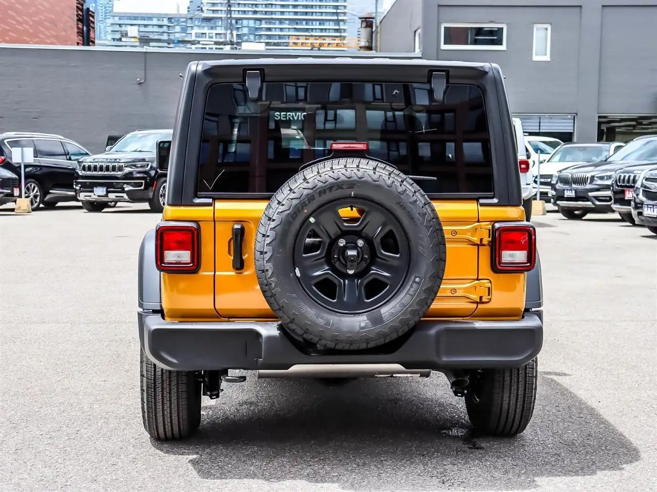 Jeep Wrangler снимка Jeep Wrangler