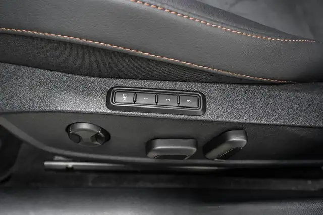 CUPRA Leon Sportstourer ST 2,0 TSI DSG 4x4 VZ - LAGER 245 ... Ansicht 23