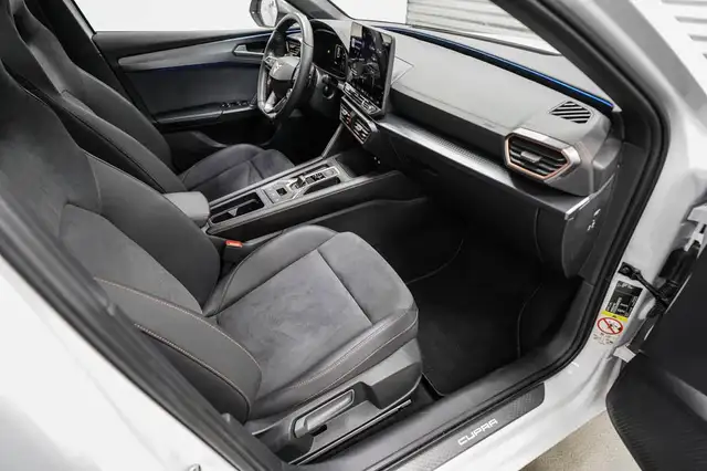 CUPRA Leon Sportstourer ST 2,0 TSI DSG 4x4 VZ - LAGER 245 ... Ansicht 21