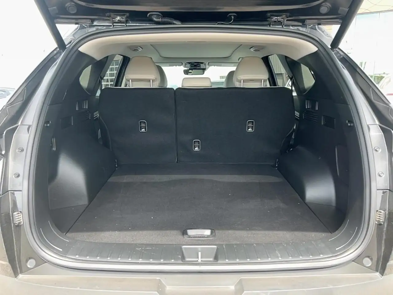 Hyundai TUCSON снимка Hyundai TUCSON