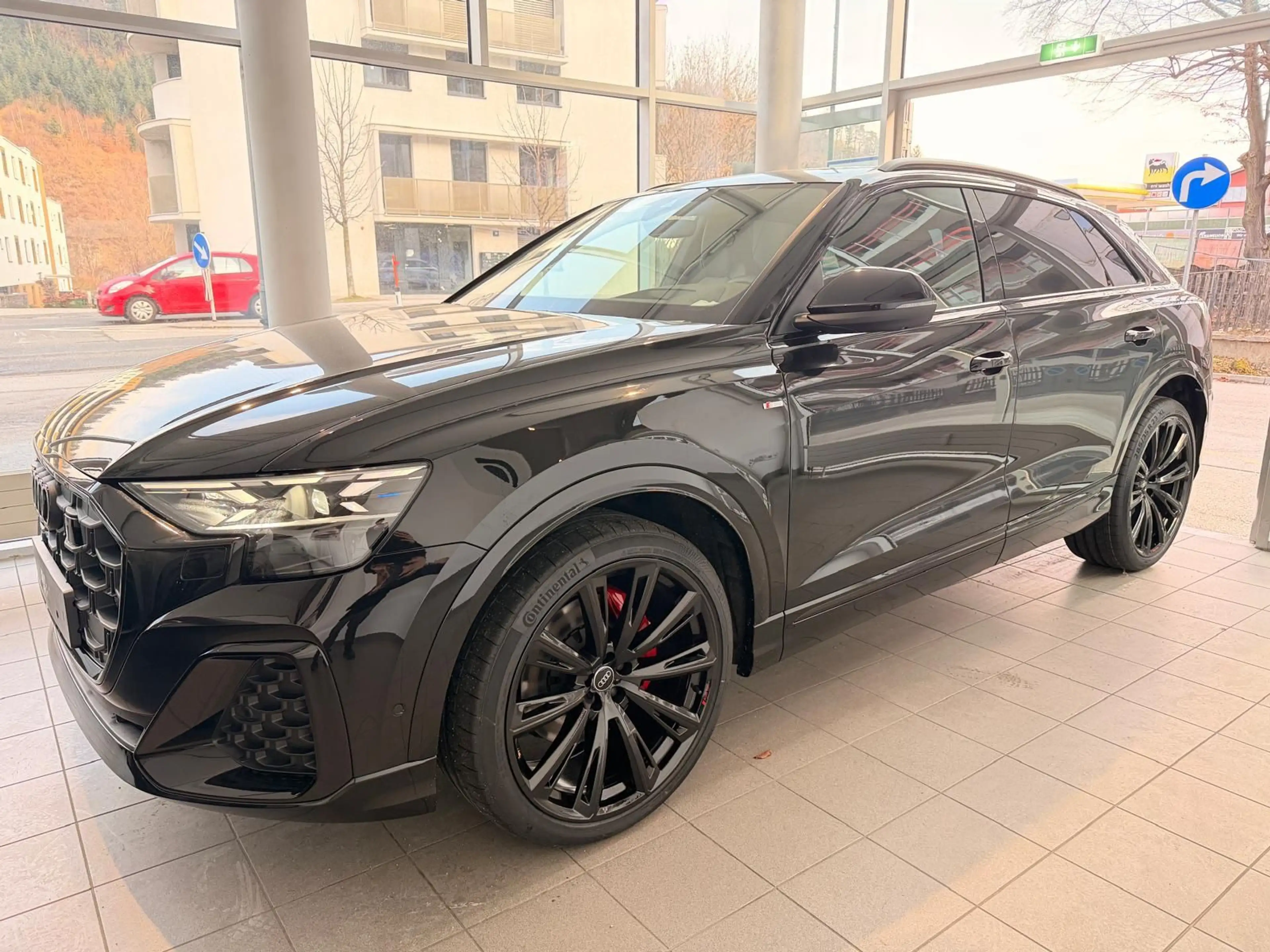 Audi Q8 TDI SLINE Facelift/sw/B&O/AHK/Carbon/HUD/23 — photo 3