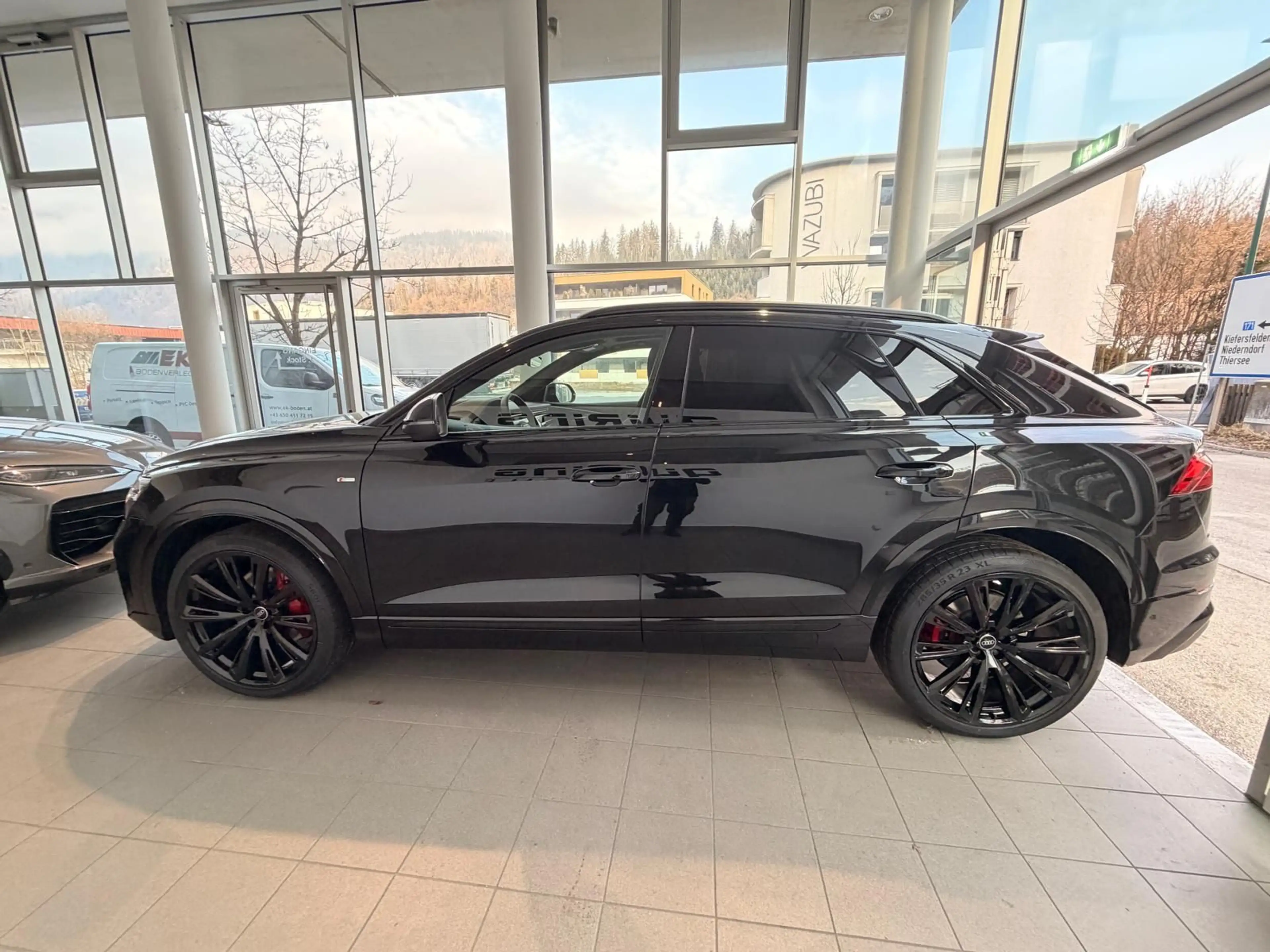 Audi Q8 TDI SLINE Facelift/sw/B&O/AHK/Carbon/HUD/23 — photo 2