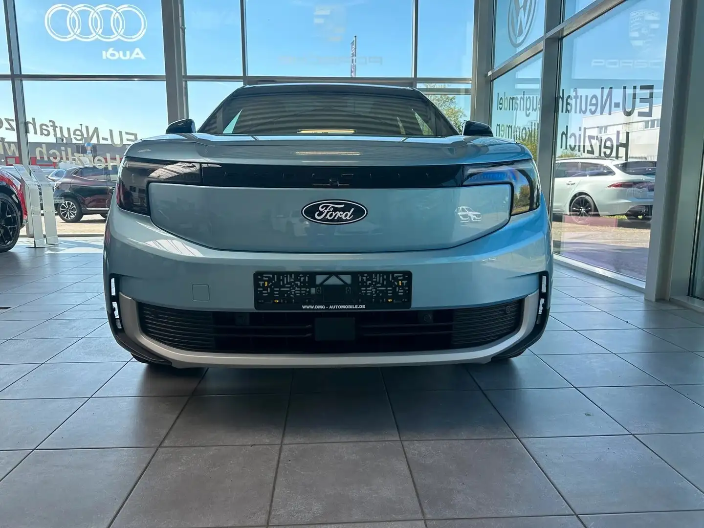 Ford Explorer Premium Extended Range RWD Wärmepumpe Blau - 2