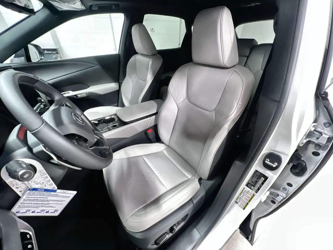 Lexus RX photo Lexus RX