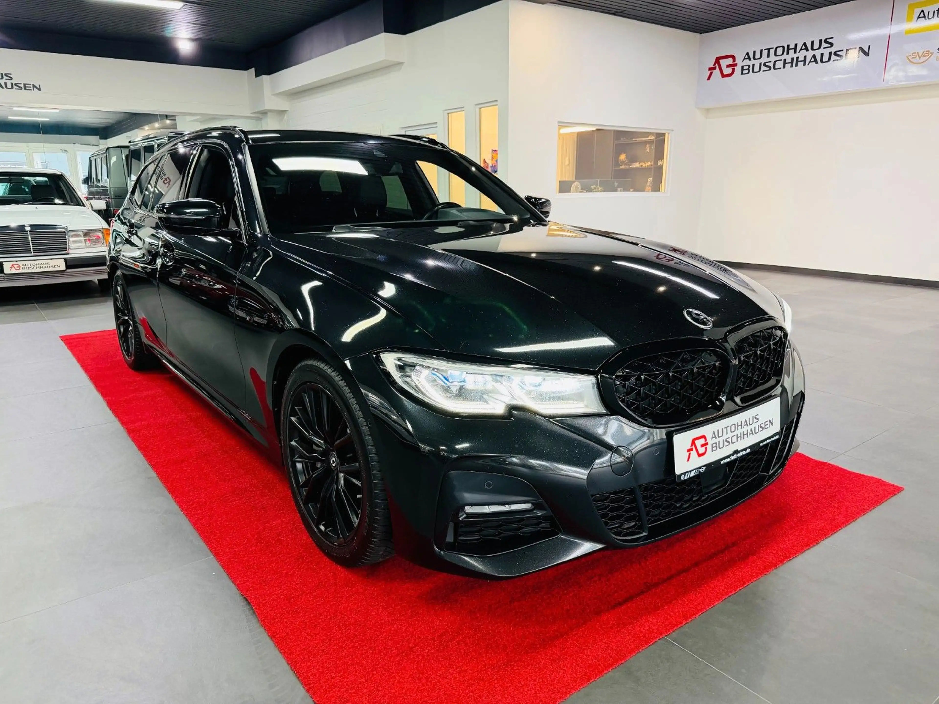 BMW 330 3.0d Touring M Sport*Aut*Acc*Klima*Laser