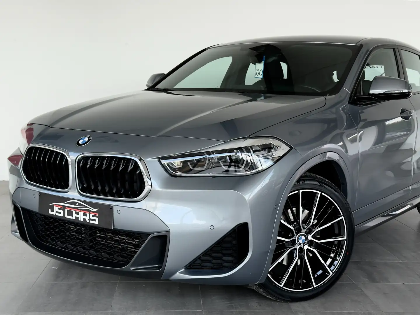 BMW X2 1.5iA sDrive FULL PACK M-GPS-CAMERA-JANTES19-PDC Gris - 2